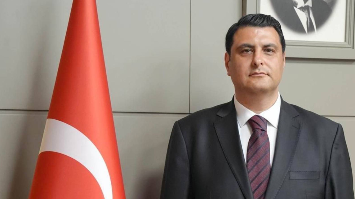 Şehitkamil Belediye Başkanı Umut Yılmaz CHP'den İstifa Etti